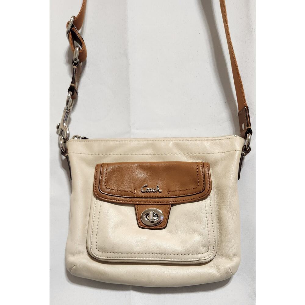 COACH‎ Ivory/Brown Leather Turn Lock Pocket Swingpack Crossbody No Hangtag